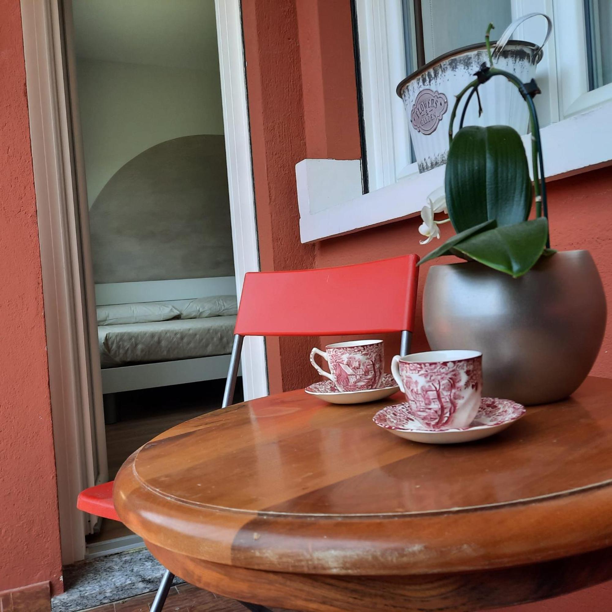 Sprio House Leilighet Omegna Eksteriør bilde